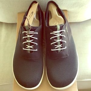 NEW IN BOX OluKai Collapsible Heel No Tie Shoes